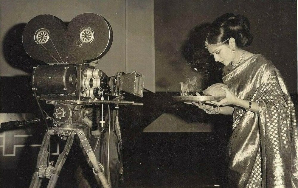 Analysis of the Fashion and Costume Trend of Bangladeshi Film and Media Industry (1940–2020)